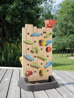 Activity-Wand in Beige - ab 2 Jahren