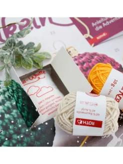 Adventskalender - Wollkram - gefüllt, Häkelnadeln, Wolle, Anleitung in Bunt