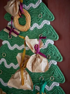 Adventskalender ''Douglas'' in Grün - (L)90 x (B)45 cm