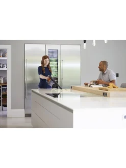 Akku Staubsauger IZ300EU in schwarz