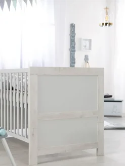 Babyzimmer Set Mila Grau mit Kinderbett & Wickelkommode