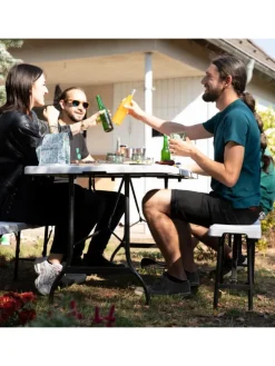 Bierzeltgarnitur in Weiß