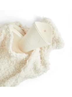 Bio-Wärmflasche, mit rotem Herz, Made in Germany, 1,8 L Größe ca. 37 cm