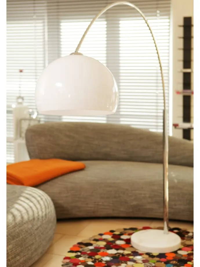 Bogenlampe 208 cm höhenverstellbar dimmbar Marmorfuß und Lampenschirm in Weiß