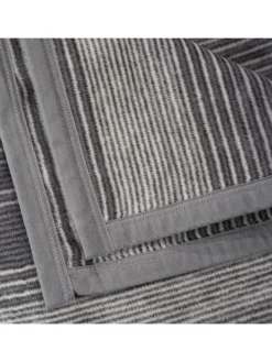 Cotton Home Wohndecke Lines in grau