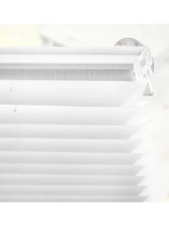 Dachfensterrollo in Weiß