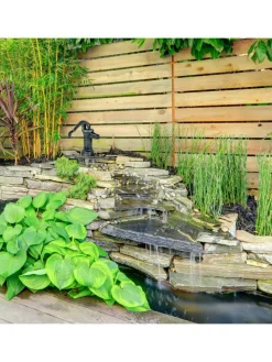 Deko-Pumpe in Graugrün