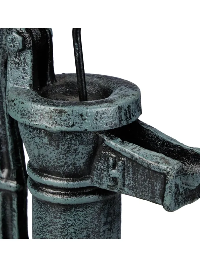 Deko-Pumpe in Graugrün