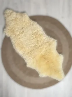 Dekorationslammfell in Natur