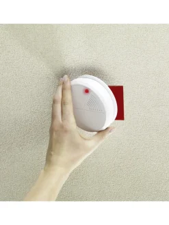 Doppelseitiges Klebeband in Rot - (L)150 x (B)2 cm