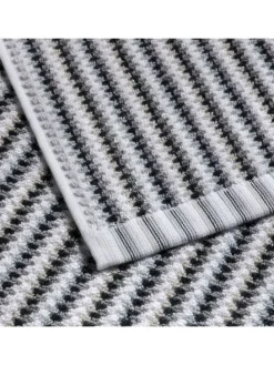 Duschtuch Bliss in silver/black