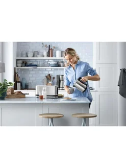 Edelstahl-Wasserkocher 