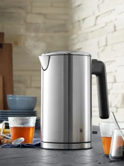 Edelstahl-Wasserkocher 