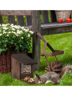 Eichhörnchen Futterhaus in Dunkelbraun - (B)12x (H)17,5 x (T)25 cm