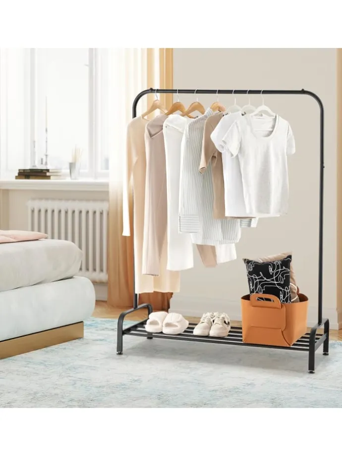 Garderobenständer in Schwarz