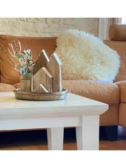 Holzstadt Dekoration Altholz in Braun