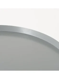 Kaffeetische in grau