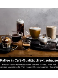 Kaffeevollautomat Luxe Café Essential ES501EU in silber