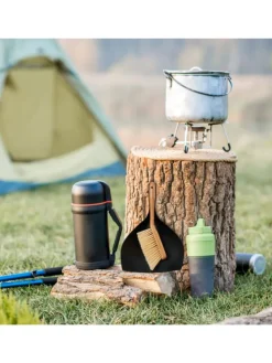 Kehrgarnitur in Schwarz/ Natur