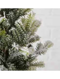 Künstlicher Tannenbaum in mehrfarben