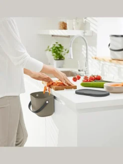 Komposteimer mit Hängevorrichtung 3.2 l ALBULA in Cappuccino