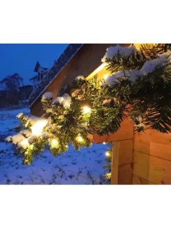LED Girlande mit integrierter Lichterkette mit Timerfunktion in Grün