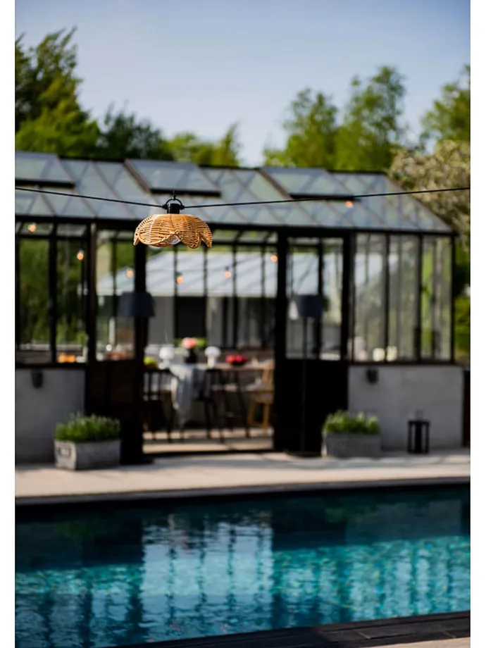 LED-Lichterkette in Hellbraun