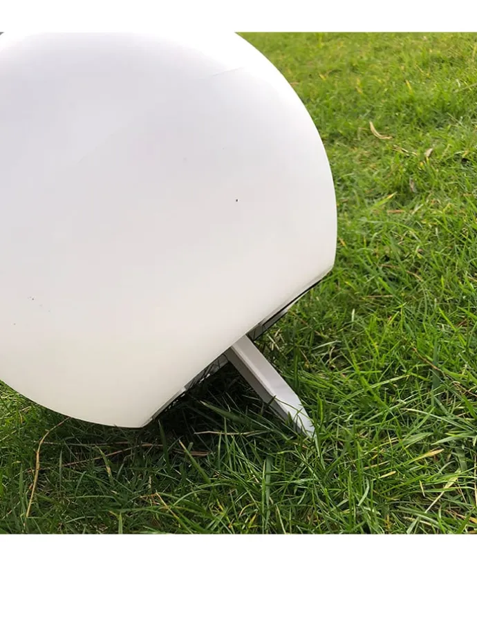 LED-Solarleuchte "Solsty" in Weiß - Ø 30 cm