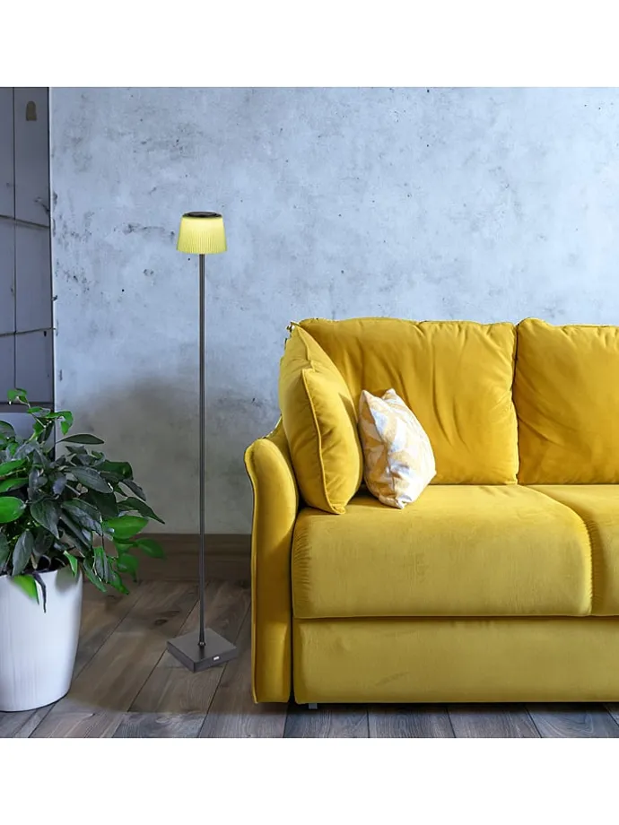 LED-Standleuchte in Schwarz/ Dunkelgrün - (H)120 cm