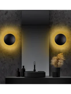 LED-Wandleuchte in Schwarz - (B)25 x (H)25 cm