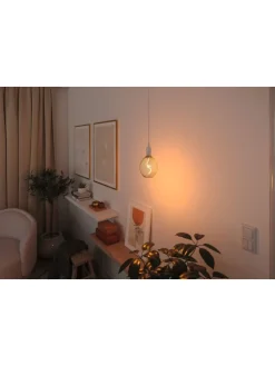 Metallic Glow Standard 230V LED Globe E27 180lm 4W 1800K dimmbar Messing