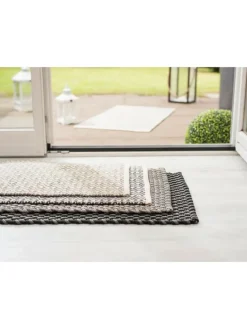 Outdoor Matte POOL grau / schwarz 72x92 cm