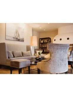 REISESCHEIN: 3 bis 4 Tage für zwei Personen im Yachthotel Chiemsee, Frühstück/HP