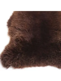 Schaffell in Dunkelbraun