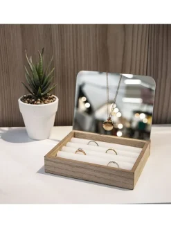 Schmuckkasten in Hellbraun - (B)15 x (H)13 x (T)14 cm