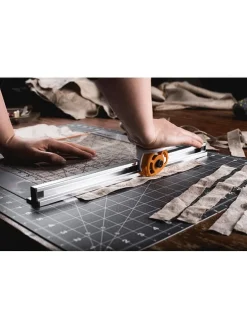 Schneidemaschine in Weiß - (B)36 x (H)41 cm