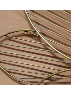 Spiegel mit Blumendekoin antique messing