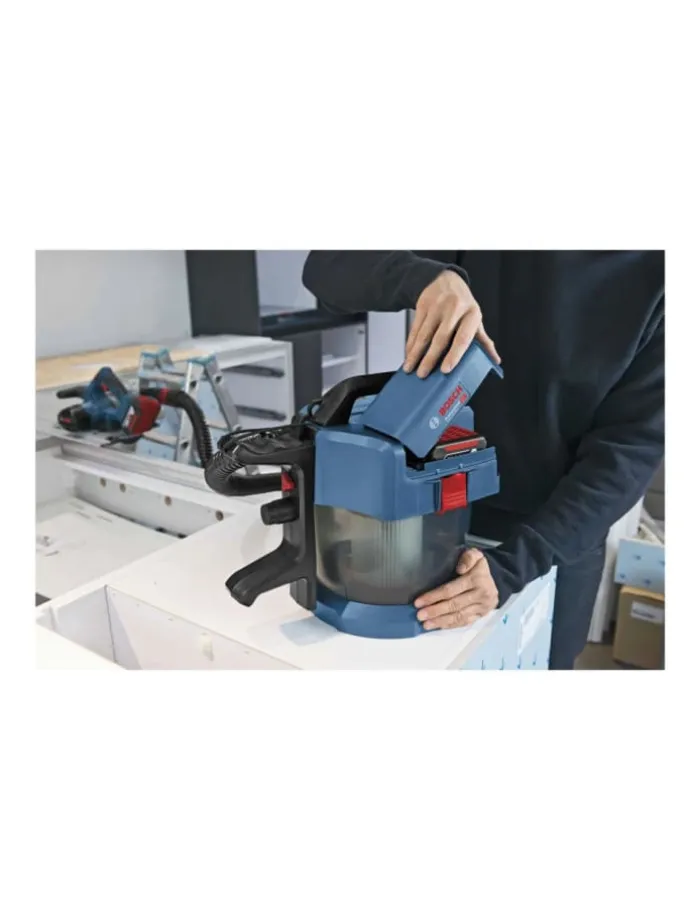 Staubsauger Professional GAS 18V-10 L in Schwarz