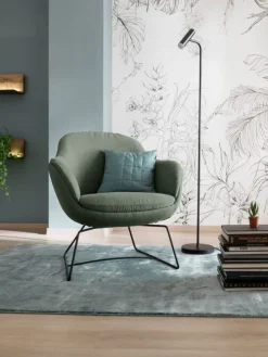 Stehleuchte Stina in schwarz - (H) 154 cm x Ø 23 cm