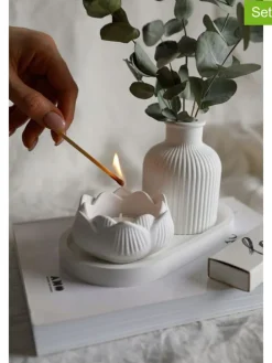 3tlg. Set: Kerze und Dekoration in Weiß