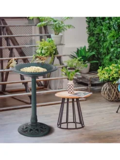 Vogelfutterstation in Grün