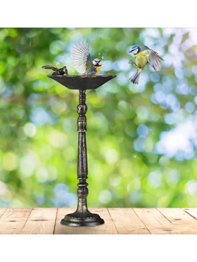 Vogeltränke in Bronze