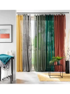 Vorhang in olivgrün