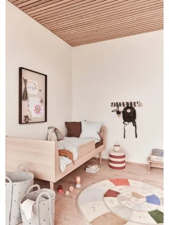 Wandgarderobe in Creme/ Schwarz