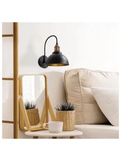 Wandleuchte in Schwarz - (B)27 x (H)36 cm