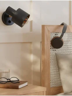 Wandleuchte ISAK in Schwarz