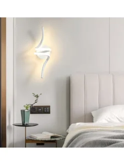 Wandleuchte LED in weiß Modern Aluminium 7W warmweiß Ganglampe L 40.5cm