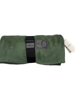 Wohndecke in dunkelgrün