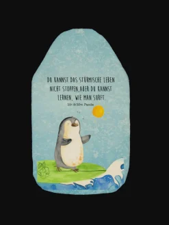Wärmekissen Pinguin Surfer mit Spruch in Eisblau