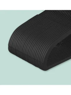 50x Kleiderbügel in Schwarz